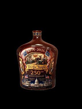 1776–2026 USA 250th Anniversary Glass Whiskey Decanter w/ Stopper Patriotic